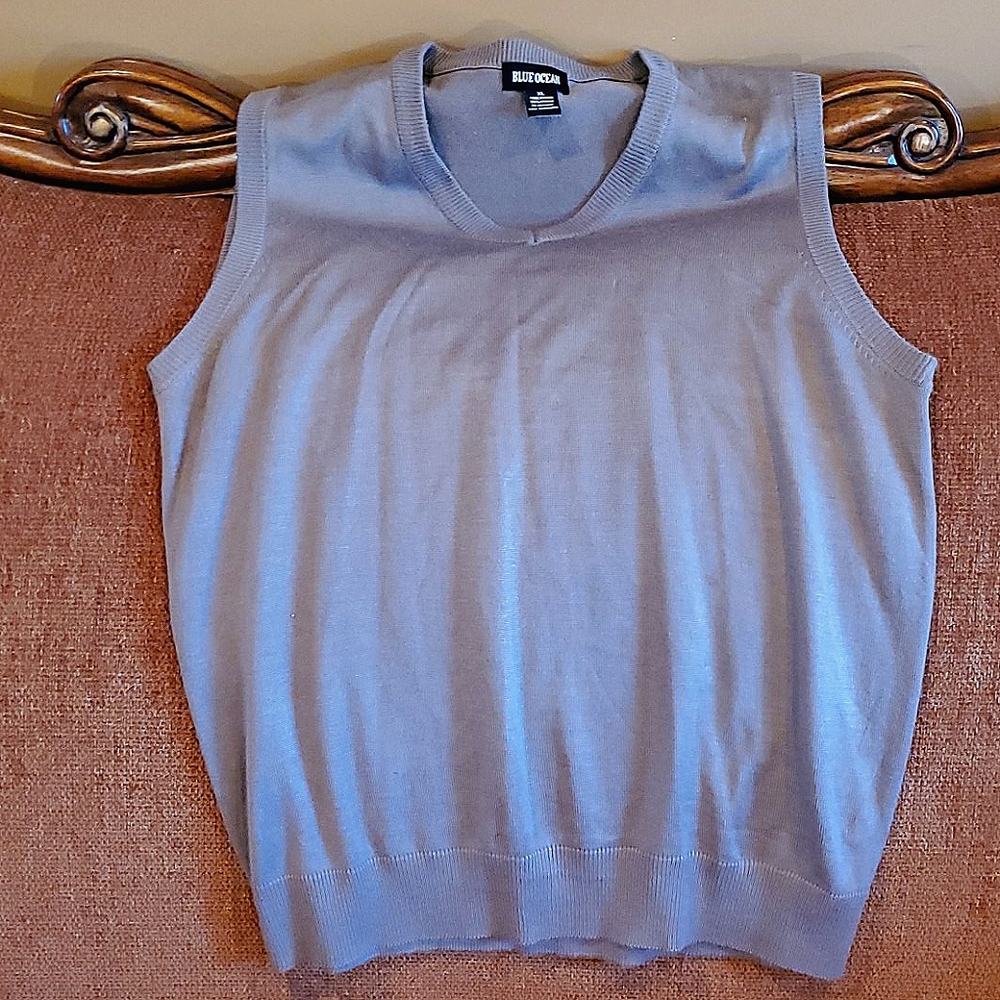 Men's Grey Sweater
